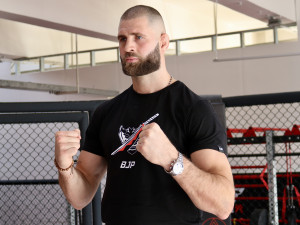 Bojovník Procházka slaví vítězství i narozeniny, nejvíc si přeje zápas o titul