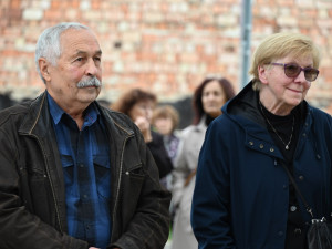 Rodné město vzdalo hold Josefu Somrovi. Na náměstí ve Vracově má svou bustu