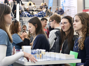 Do Brna míří tisíce studentů. Na veletrhu Gaudeamus si vybírají vysokou školu