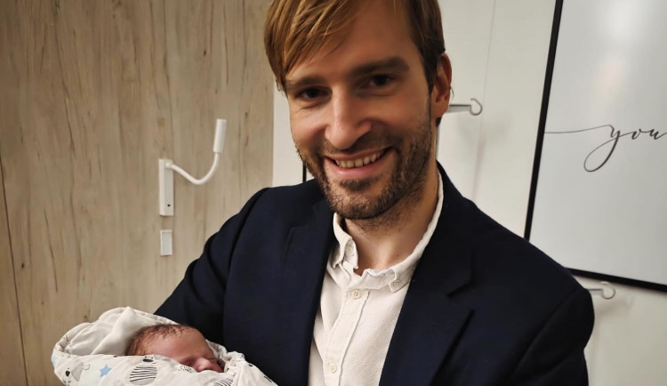 Adam Vojtěch je dvojnásobným otcem. Dcera dostala dvě jména