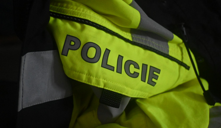 Policii v Karlovarském kraji chybí pětina policistů, stav se ale mírně zlepšuje