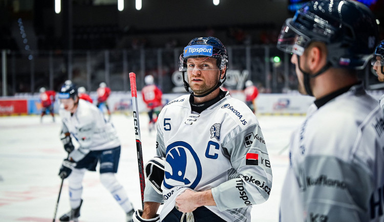 Jdeme s pokorou dál, řekl plzeňský kapitán Jeřábek po výhře v Pardubicích