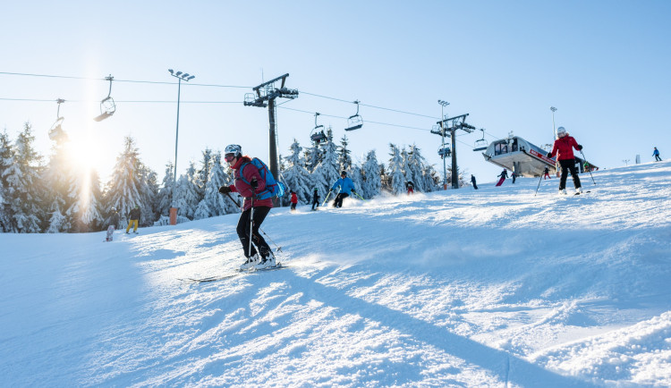 Liberec prodloužil o půl roku lhůtu pro rozhodnutí, zda TMR na Ještědu zůstane