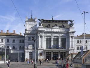 Hledaný muž v Brně sehrál divadlo pro strážníky, mlžil ohledně jména i narozenin