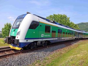 Nové vlaky pro jižní Moravu? Tendr běží dál, i když dotace chybí
