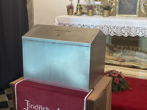Ostatky Jindřicha z Lipé se po letech vrací zpět na původní místo jeho odpočinku
