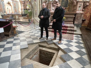 Ostatky Jindřicha z Lipé se po letech vrací zpět na původní místo jeho odpočinku