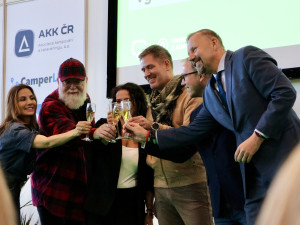 Na brněnské výstaviště se sjíždí cestovatelé, začala tam výstava karavanů