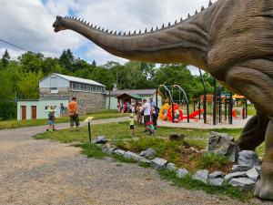 Vyškovský dinopark se možná bude stěhovat, město nabízí lepší lokalitu