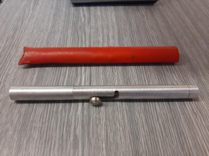 Policisté u Hodonína nevěřili vlastním očím. Motorkář pod vlivem vezl střílející tužku