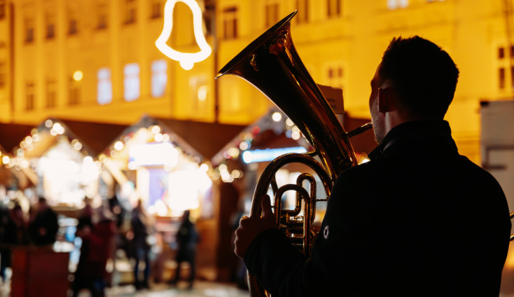 Znojemský advent láká na trhy, koncerty, zabijačku i jízdu koňským povozem