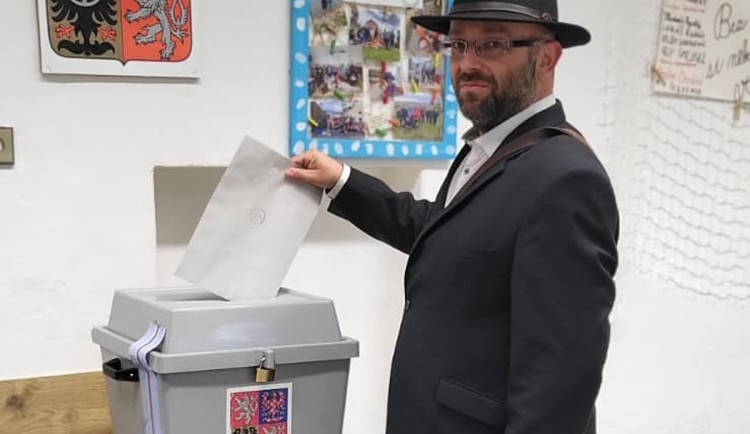 Kvůli vrcholné politice nemá čas na blog. Sterzik už nechce vést hnutí Stačilo!