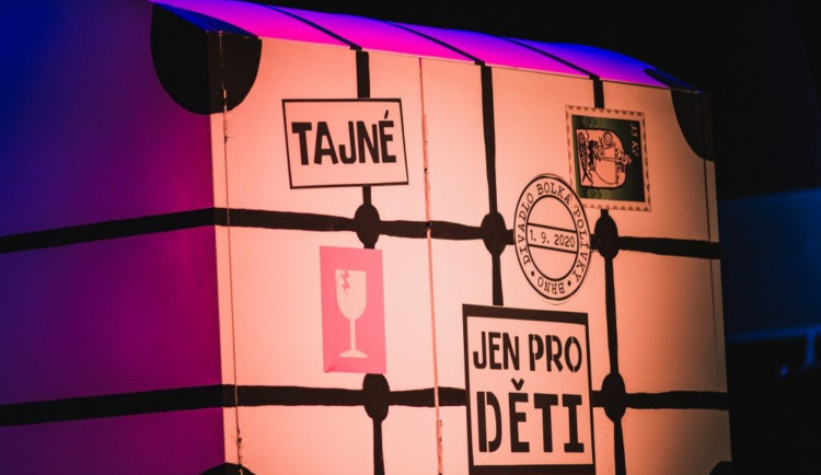 Zkraťte si adventní čekání v Divadle Bolka Polívky. Třeba s Pejskem a Kočičkou