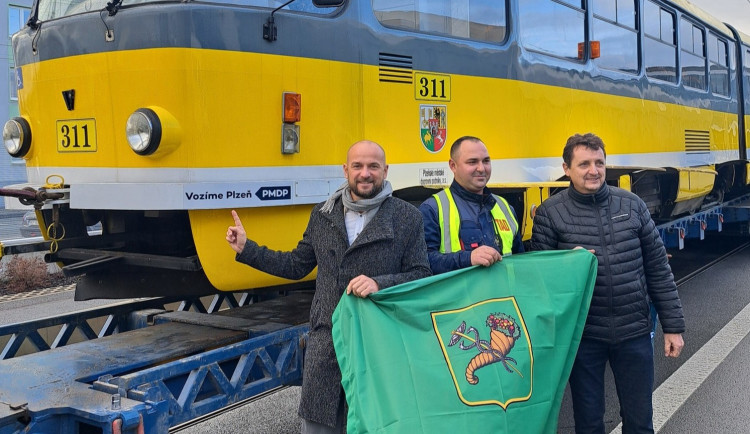 Na Ukrajinu míří další tramvaje, jedna z nich vozila cestující v Plzni ještě v létě