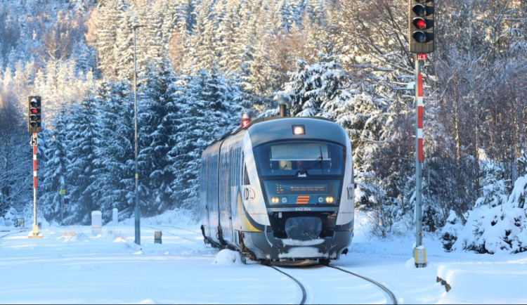 Rekonstrukce potrvá déle. Vlaky na trati Chrastava – Hrádek vyjedou až na Štědrý den