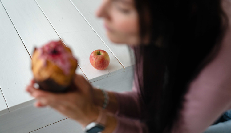 Už jsem jedla, tak zní nejčastější lež anorektiček. Nejde o manipulaci, ale o způsob přežití nemoci