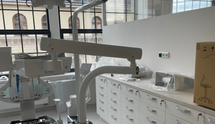 Zubní pohotovost se od ledna přesouvá ke svaté Anně, přibude i moderní ortodoncie