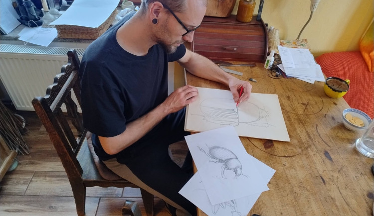 Srdcař roku 2025 Ondřej Klír vyrostl v kovárně na Náchodsku