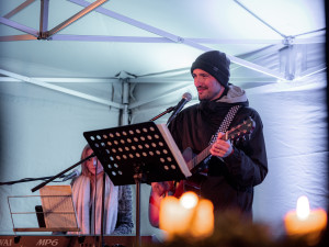 FOTO: Mší na Římském náměstí v centru Brna skončil advent