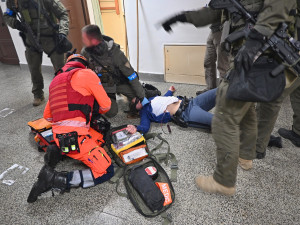 Od nouzového přistání po vzpouru ve věznici. Jihomoravští záchranáři celý rok cvičili zásahy