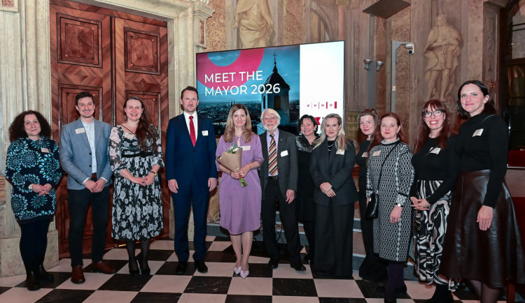 Brno přivítalo nové zahraniční odborníky. Setkali se s vedením města na radnici