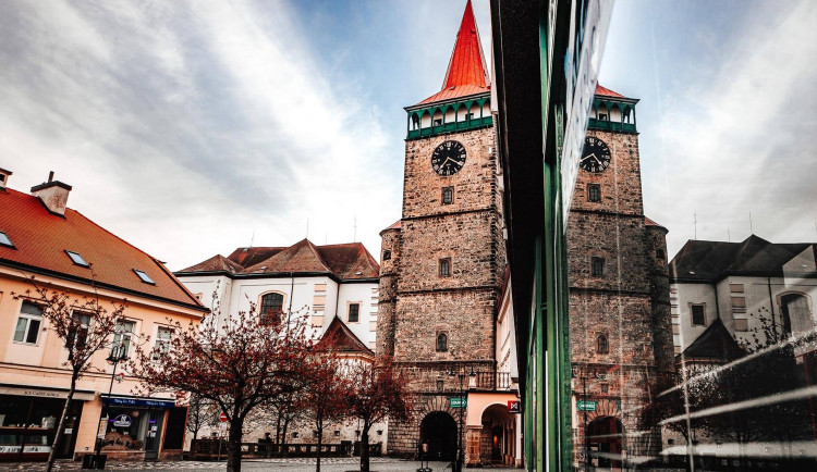 Jičín se chystá na rekonstrukci Valdické brány. Bezpečí zajistí dočasné lešení