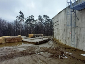 FOTO: Naředěná kejda z jímky na Znojemsku se už dostala do národního parku Podyjí