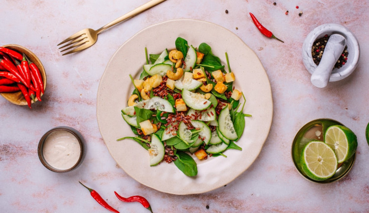 Nové krabičky v Brně lákají na flexibilitu. Hrajte o menu na 2 dny