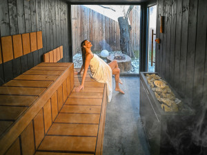 Wellness park Lužánky otevírá novou medovo-ohňovou saunu