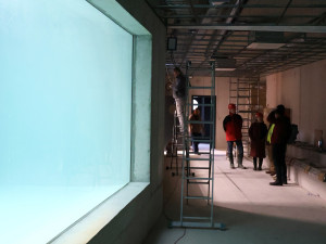 FOTO: V Hodoníně pilně pracují na novém akváriu, to původní poničilo tornádo