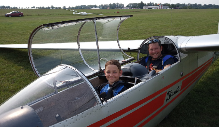 Pilot Radek: Létání není koníček pro milionáře, zkusit to může skoro každý