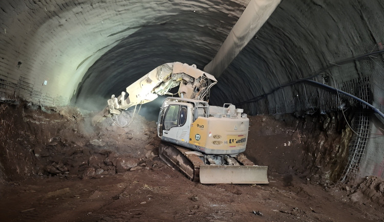 VIDEO: Podívejte se na stavbu obchvatu Náchoda