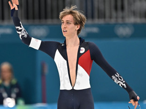 Olympijské zlato pro Jílka. Devatenáctiletý rychlobruslař vyhrál závod na 10 km