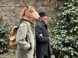 FOTO: Okolí Káznice ožilo masopustem. Průvod vedla nevěsta s rostoucím břichem