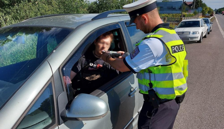 Policisté loni provedli tisíce kontrol, načapali 1523 řidičů pod vlivem alkoholu či drog