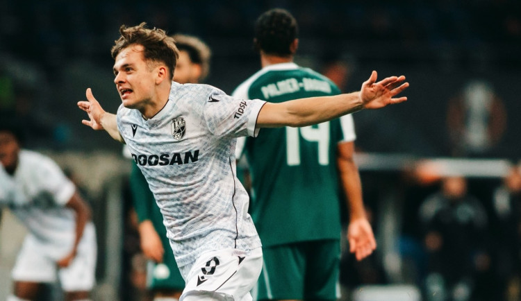 Fotbalisté Plzně na úvod vyřazovací fáze Evropské ligy remizovali v Aténách 2:2