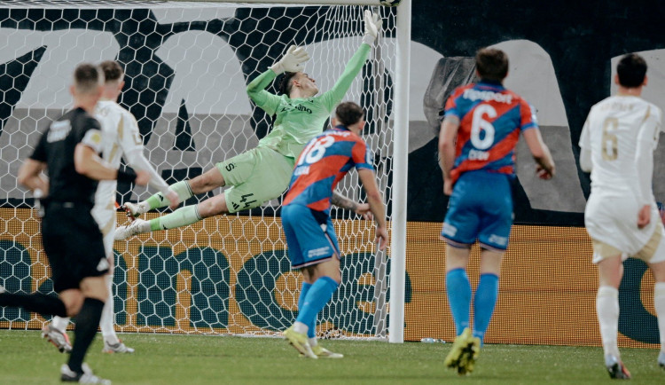 Fotbalisté Sparty remizovali v Plzni 0:0. Letenským se tak komplikuje boj o titul