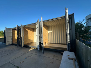 Kam s věcmi? Brňané objevují chytré skladovací kontejnery