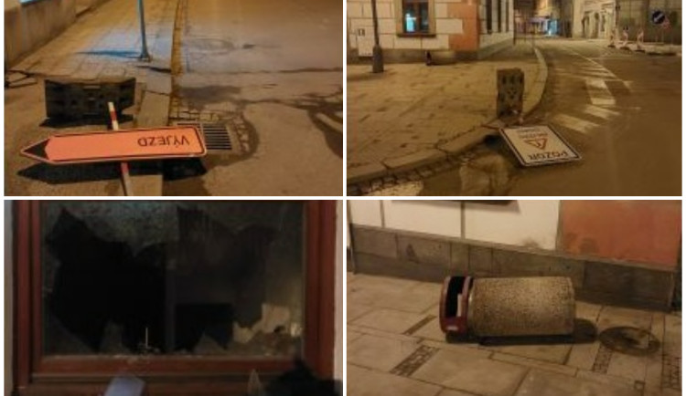 Zfetovaný opilec ničil věci v centru Velkého Meziříčí. Střízlivěl na záchytce