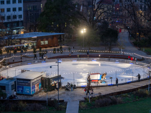 Z Moraváku zmizí kolo i kluziště. Dozvuky zimy si Brňané naposledy užijí o víkendu
