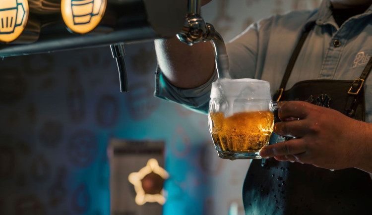 Hospod v Česku ubývá. Za posledních pět let jich zmizely téměř čtyři tisícovky