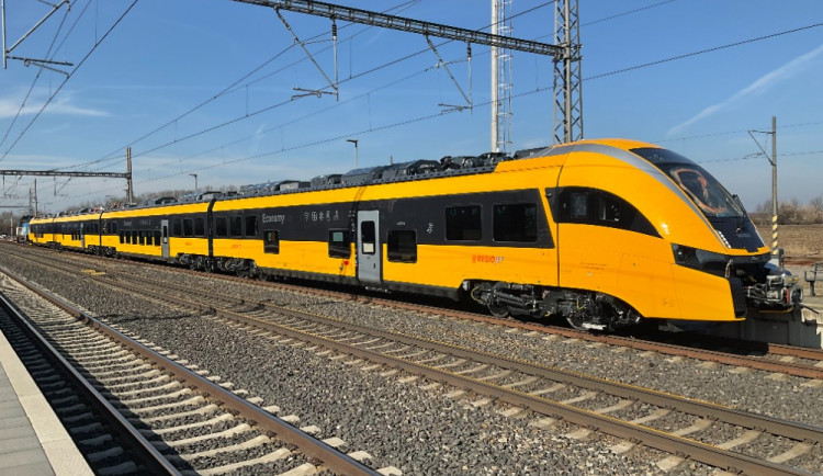 Žluté vlaky propojí jih Moravy s Prahou, pojedou přes Vysočinu