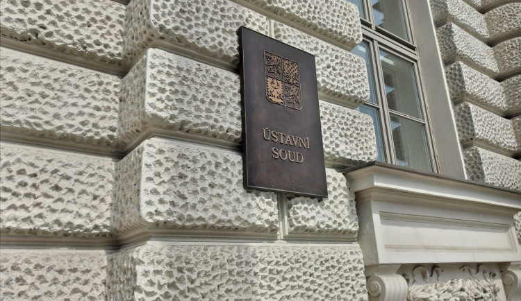 Polil družku hořlavinou a zapálil. Muž si za vraždu v Rajhradě odpyká 17 let