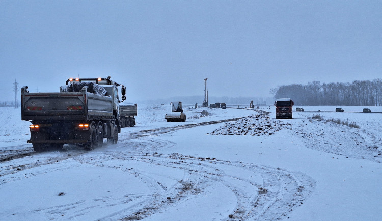 Obchvat Otic odvede tranzit mimo obec. Hotovo má být v roce 2028