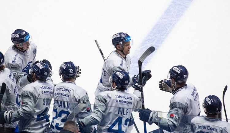 Hokejisté Plzně zdolali Vítkovice a jdou z druhého místa do Ligy mistrů