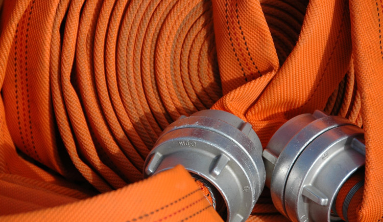 Dobrovolných hasičů na jihu Moravy neubývá. Potřebných zásahů však ano