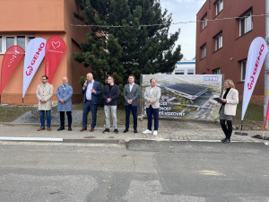 Modernizace za miliardu. Trolejbusy ve Slatině dostanou nové zázemí i myčku