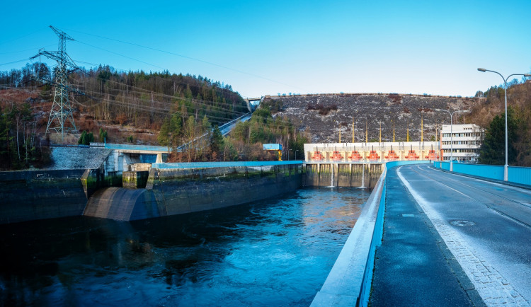 Dalešická elektrárna se na den otevře lidem. Podívají se 80 metrů pod hladinu