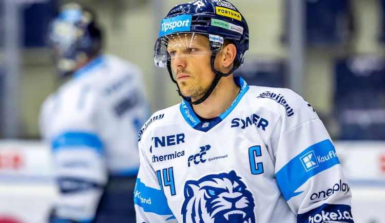 Šimek zůstává Tygrem. Nikde jinde už bych hrát nechtěl, řekl po podpisu smlouvy