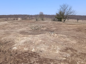 Z Podyjí zmizela obří skládka podrážek, pracovníci odvezli 115 tun odpadu